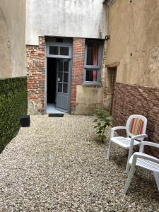 Appartements Le Mustang Wifi Netflix Terrasse : photos des chambres