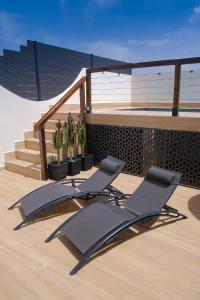 EL ÁTICO DE TERESA con PISCINA PRIVADA CLIMATIZADA a 250m playa