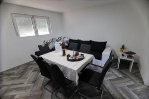 Vila Nemir Zavojsko jezero