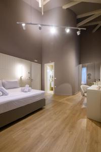 BlueBlood - The Rooms