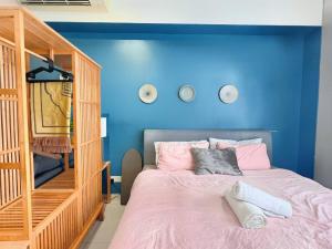 Heritage Studio with Balcony DSara, Direct MRT Kampung Selamat, near Thomson and Sungai Buloh Hospital