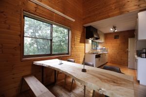 森のワルツ 森に包まれた家 BBQok