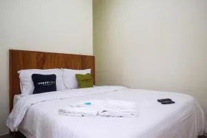 Urbanview Syariah Kadarman Home Laweyan by RedDoorz - Grogol