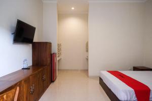 RedDoorz Syariah near Transmart Pabelan Solo