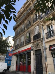 FLC-Gd Studio 4p -CLIM- Bd des Dames- St Charles