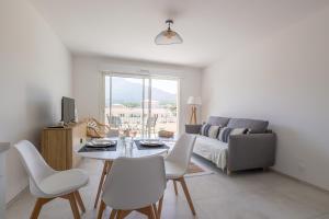 Appartements Aranciu - Appt climatise vue mer : photos des chambres