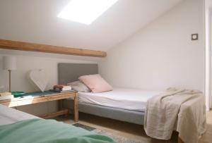 Sejours chez l'habitant Maison calme - Frontiere Montagne et Plage : Chambre Double