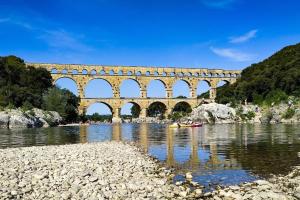Appartements Gite de la tour, proche Nimes ,Avignon : photos des chambres
