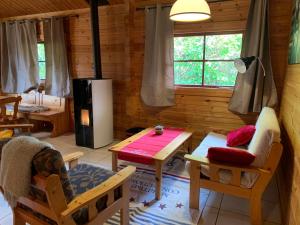 Chalets Chalet 17 tournesol Mauroux : photos des chambres