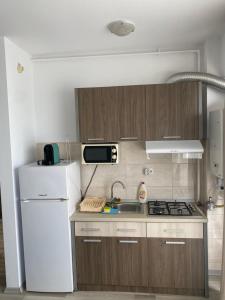 Virgo Summerland Apartaments