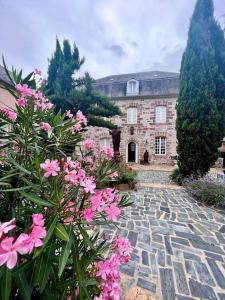 Maisons de vacances Grand et Sublime Logis de la Providence - Allassac : photos des chambres