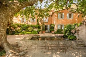 Hotels Baumaniere - Les Baux de Provence : photos des chambres