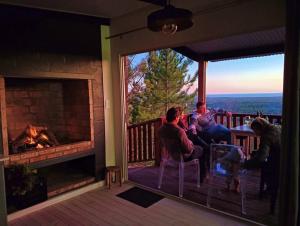 Baboons View Cabin - Salted Fynbos Staying