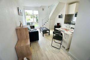 Appartements Cabine de plage n°1 *50m de la mer* : photos des chambres