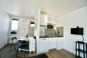 Appartements Cabine de plage n°2 *50m de la plage* : photos des chambres