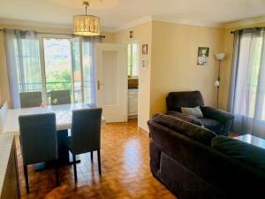 Appartement F3, 4 Couchages, Balcon, Wi-Fi, Garage, Ascenseur, Proche Centre et Cures, Amélie-les-Bains - FR-1-703-97