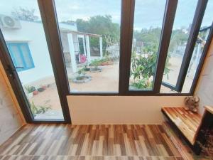 Mơ Homestay Kê Gà (Mer Bleue Homestay)