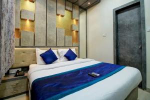 SR BOUTIQUEE STAY