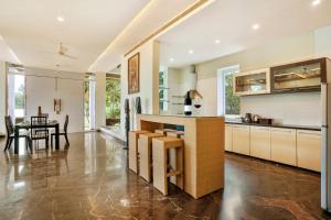 StayVista at Timeless Elegance with BBQ and Wi-Fi