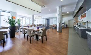 Hotels Holiday Inn Express Strasbourg Centre, an IHG Hotel : photos des chambres