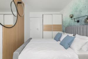 Apartment in Arbanija with sea view, terrace, air conditioning, WiFi 5139-2