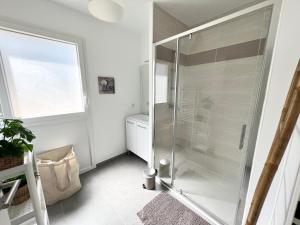 Appartements Joli appartement neuf La Ciotat : Appartement 2 Chambres