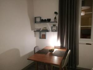 Appartements Studio calme plain pied dans mancelle centre Mans : photos des chambres