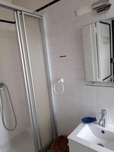 Appartements Petit bijou a Saint Pair sur Mer : photos des chambres