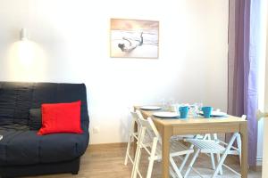 Appartements Appart'Village Le Creusot N1 NeufNetflix : photos des chambres