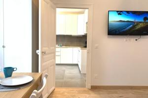 Appartements Appart'Village Le Creusot N1 NeufNetflix : photos des chambres