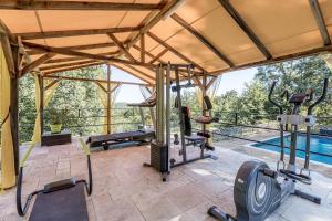 Villas Vila avec, piscine, tennis. : photos des chambres