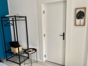 Appartements L'Azur - Studio proche gare et centre-ville de Gournay en Bray : photos des chambres