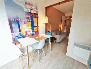 Appartements Le Sentein, T2, centre, parking : photos des chambres