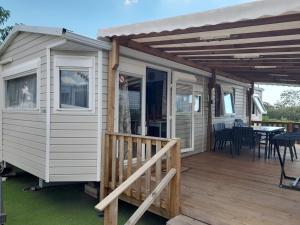 Campings MOBIL HOME RESIDENTIEL TOUT CONFORT 2 CH : Mobile Home