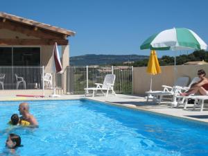 Maisons de vacances Les Bastides d'helvie : photos des chambres