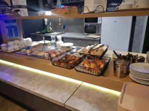 Hotels ibis Budget Hotel Vitrolles : photos des chambres