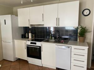 WALO APARTMENTS Tromsø - Alfheim 10 min walk to city centre - No parking