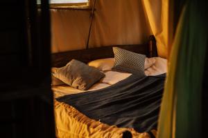 Tentes de luxe La Flocelliere en Vendee : photos des chambres