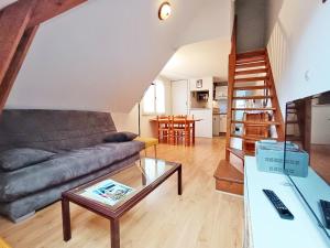 Appartements Chez Charlotte, T3 duplex, vue montagne : photos des chambres