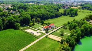 Auberges de jeunesse Domaine de La Coudraie - Marne la Vallee Val d'Europe : photos des chambres