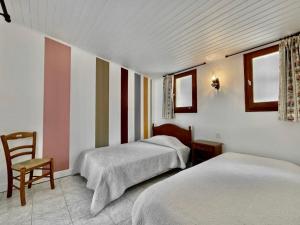 B&B / Chambres d'hotes Ferme Auberge Du Roc : Chambre Familiale