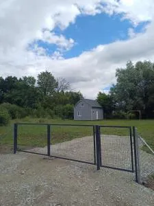 Domek nad morzem - Zastań