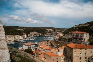 Tentes de luxe Figari Corsica : photos des chambres