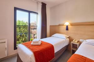 Hotels Hotel Saint Laurent : photos des chambres