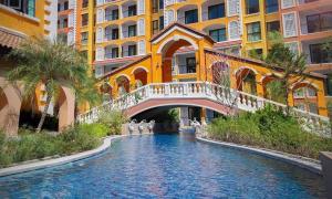 Venetiean Condo Pattaya by LJB719