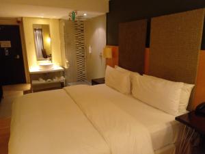 Protea Hotel by Marriott Bloemfontein Willow Lake