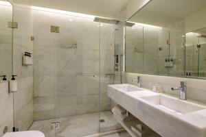 Premium Double or Twin Room with City View room in Hotel da Baixa