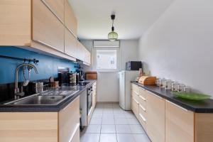 Maisons de vacances Les Rochambelles - Maison avec terrasse : photos des chambres