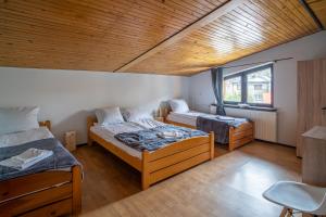 Ski Lodge - pokoje 200 m od Gondoli w Szczyrku (Biuro Apartament Na Urlop)