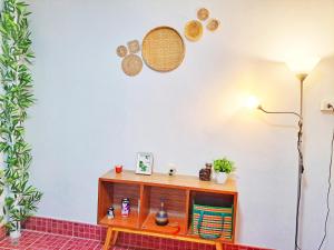 whole house for 5 guests 3 beds